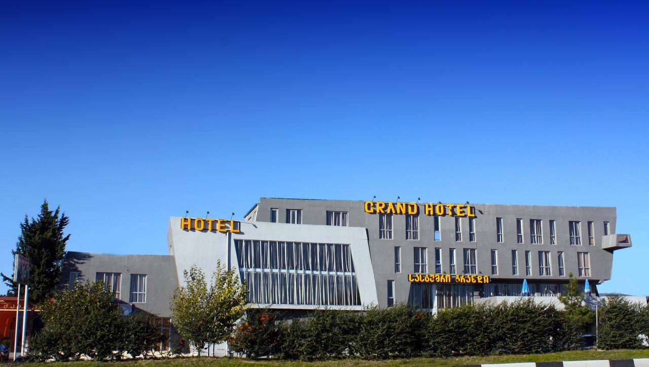 Grand Hotel Tiflis Dış mekan fotoğraf